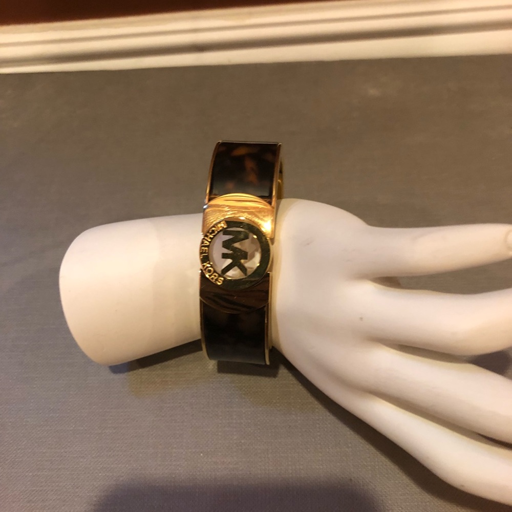 MK logo bracelet